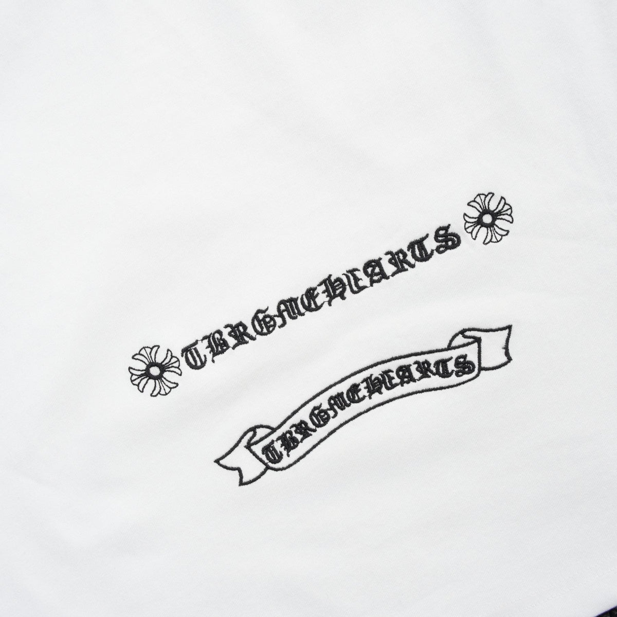 Chrome Hearts Contrast Cross Applique T-Shirt — detail